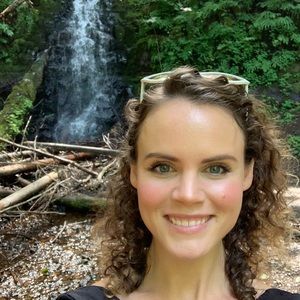 Meet your Posher, Tabitha